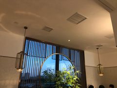 -左庭右院鲜牛肉火锅(浦江欢乐颂店)