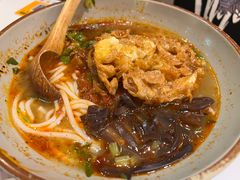 -百春原湖南牛肉粉(百联世纪店)