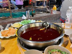 -肖肖酸萝卜鱼火锅(总店)