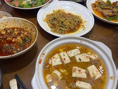 -叁煨蹄花·下饭盐帮菜(人民广场店)