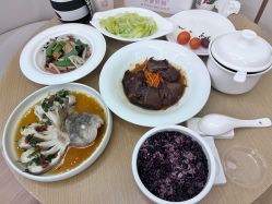-贝爱时刻月子中心(宝安妇幼店)