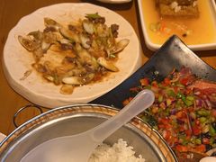 -隔壁老王·家常云南菜(花巷店)