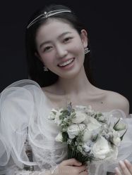 -红番婚纱礼服