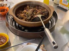 -胡须佬鸡煲四季火锅店(石厦西村直营店)