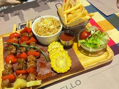 烤牛肉串拼盘套餐-遇见西木美式餐厅(体育路店)