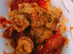 -BHC炸鸡(明洞总店)