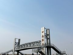 -甘南服务区-停车场