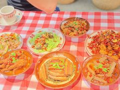 -耙吉吉川味小酒馆(本地人回头店)