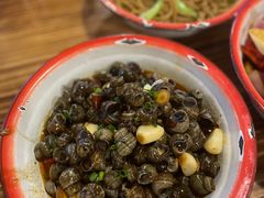 -冶建镜子·老南昌大排档·江西虾王(总店)