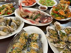 -岛中岛·海鲜大排档·万宁老字号(东澳店)