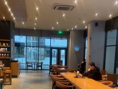 -星巴克(金华东阳银泰城店)