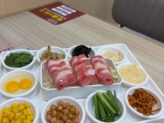 -花馬肆.云南过桥米线(汉神购物广场现场熬汤店)