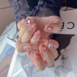 -一奈日式美甲美睫专门店