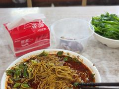 -崇州余荞面(落虹桥店)