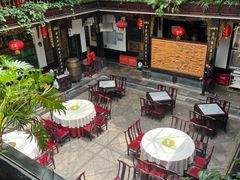 -蔼若春.传承三十年云南菜(金碧公园店)