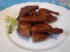 红烧乳鸽-惠食佳(滨江大公馆店)
