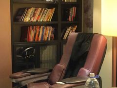 -喜鹊愉家酒店(郑州曼哈顿博览中心地铁站店)