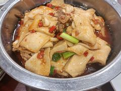 -湖南人家湘菜馆(镇江路店)