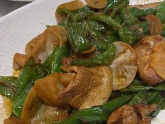 -小菜园新徽菜(宜兴八佰伴店)
