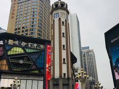 -人民解放纪念碑