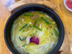 -桥香园过桥米线(国贸店)