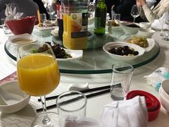 -上海滴水湖皇冠假日酒店