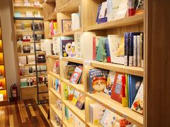 -猫的天空之城概念书店(印象城购物中心店)