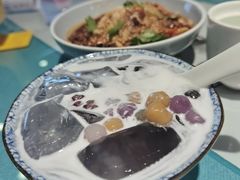 -张氏宽窄巷成都名小吃(茂业百货华强北店)