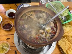 -威邵鸡煲(西华路总店)