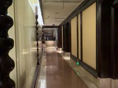 -王府井酒店(金桥港湾店)