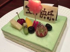 -香格里拉鱼跃地中海西餐厅·牛排披萨