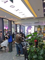 -藤野造型烫染·漂发