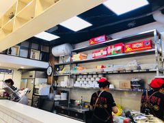 -百品聚旋转火锅(万德庄店)