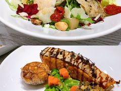 法式煎焙三文鱼扒佐奶汁蘑菇酱-娜娜家·Nana's restaurant(国金汇店)