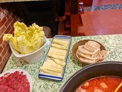 -鸿姐老火锅(静安店)