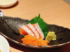 三文鱼腩刺身-小山日本料理(电子大厦店)