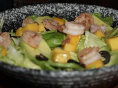 鲜虾牛油果沙拉-普兰达德国餐厅·德式脆皮烤猪肘·自酿啤酒(观唐店)