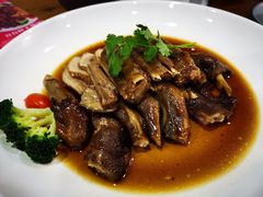 -e公馆鹅肉饭店·潮汕卤鹅(西平店)