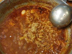 -喇喇排骨火锅·传统韩式脊骨汤(望京西园总店)