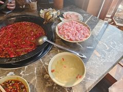 -渝大狮毛肚老火锅(遂宁万达店)