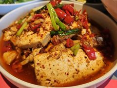 -龙巢盱眙龙虾·牛蛙·烧烤宵夜(八卦岭店)