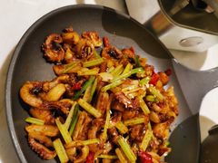 香锅八爪鱼-小菜园新徽菜(上海浦东复地活力城店)