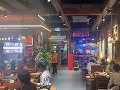 -巴卤社老火锅(财富店)