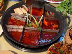 -赵美丽·重庆社区火锅·直营店(火车东站·中豪国际店)