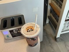 -熊猫一间店欧式奶茶铺