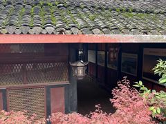 -峨眉山报国寺