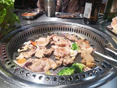 -马路牙子烧烤音乐酒馆(望京店)