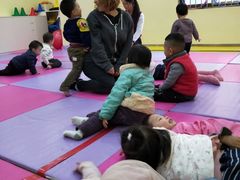 -瑞恩宝感统训练·语言提升·蒙氏托育中心