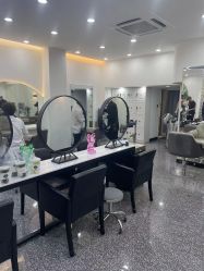 点击看大图 -CACA HAIR SALON