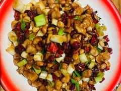 -泥糊破店小酒馆·团建聚餐(南京西路店)